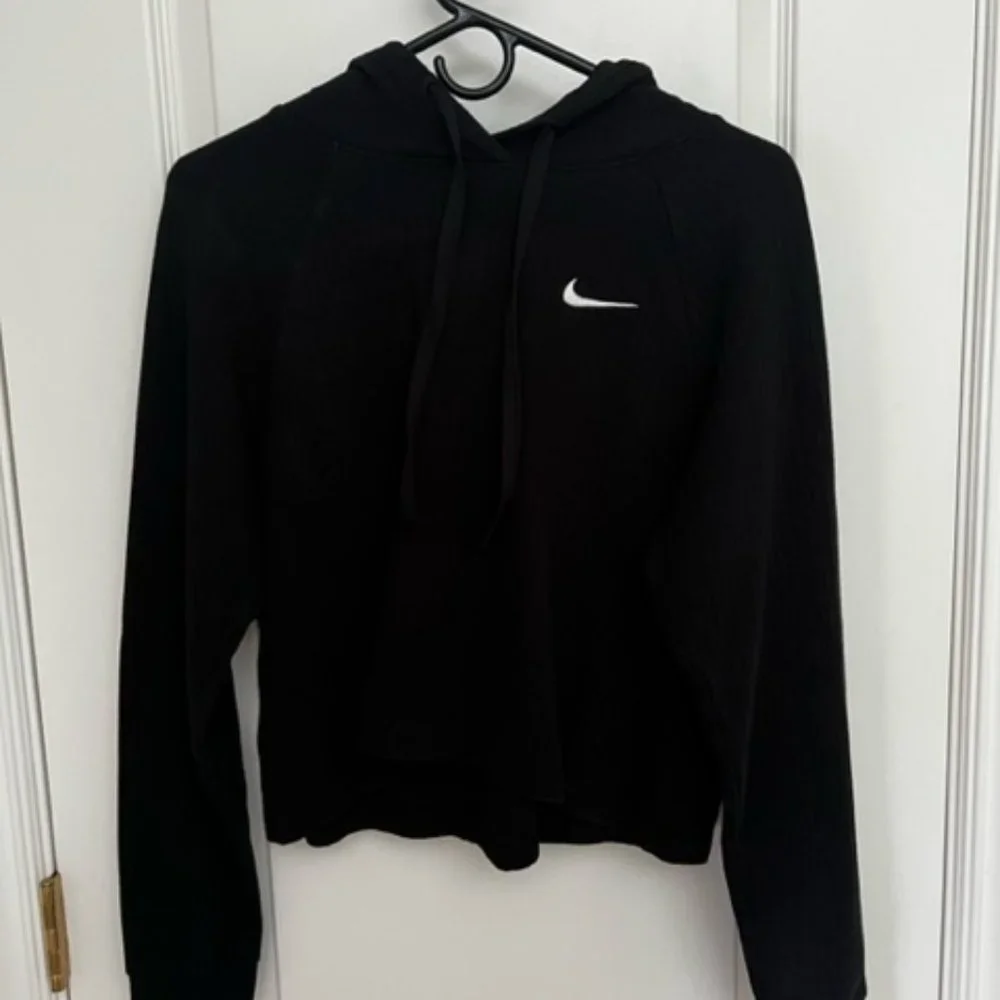 CLEARANCE Nike Black Hooded Ribbed Sweatshirt - Picture 1 of 12
